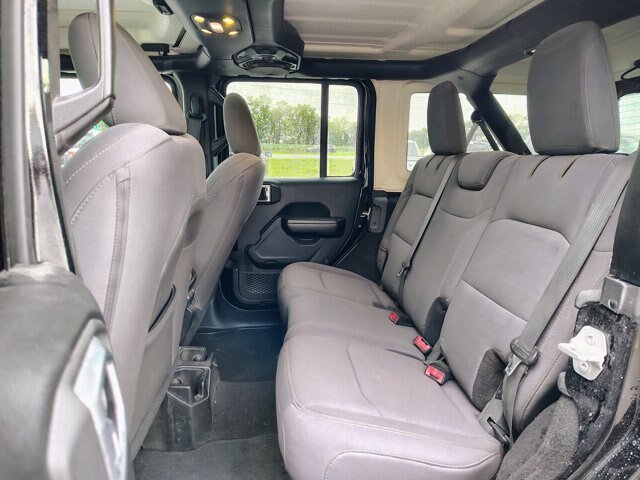 Used 2019 Jeep Wrangler Unlimited Sport S AWD/4WD image 13