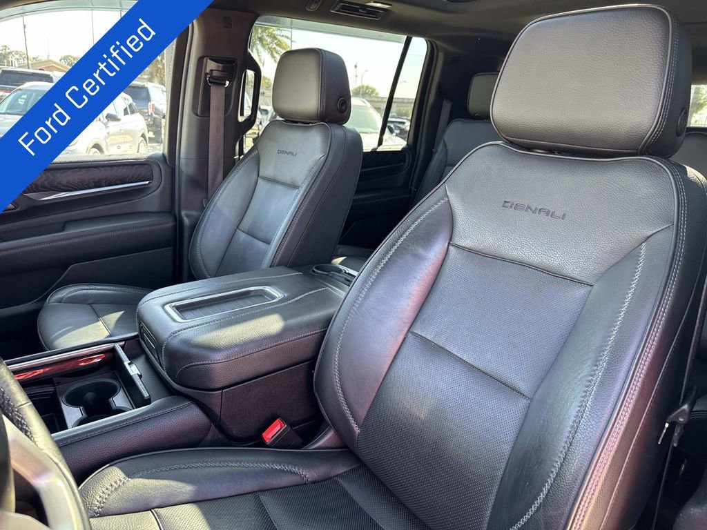 Used 2022 GMC Yukon XL Denali image 18