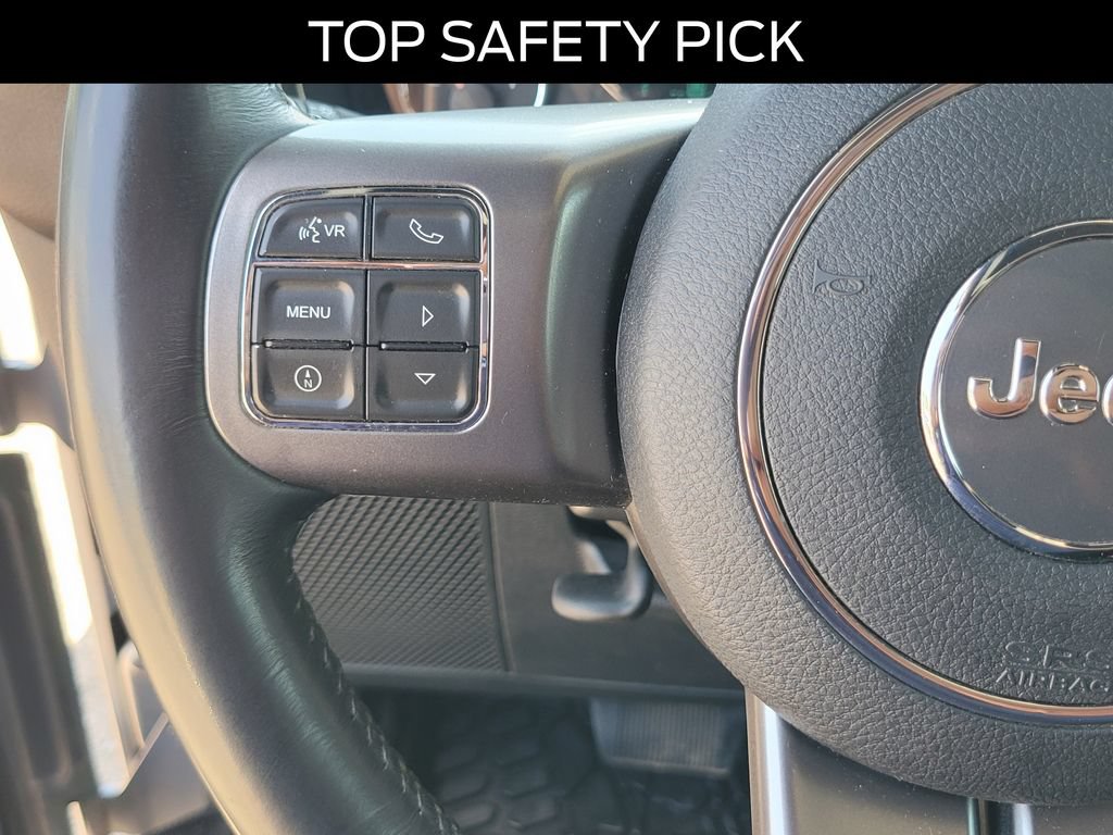 Used 2018 Jeep Wrangler Unlimited Sahara AWD/4WD image 23
