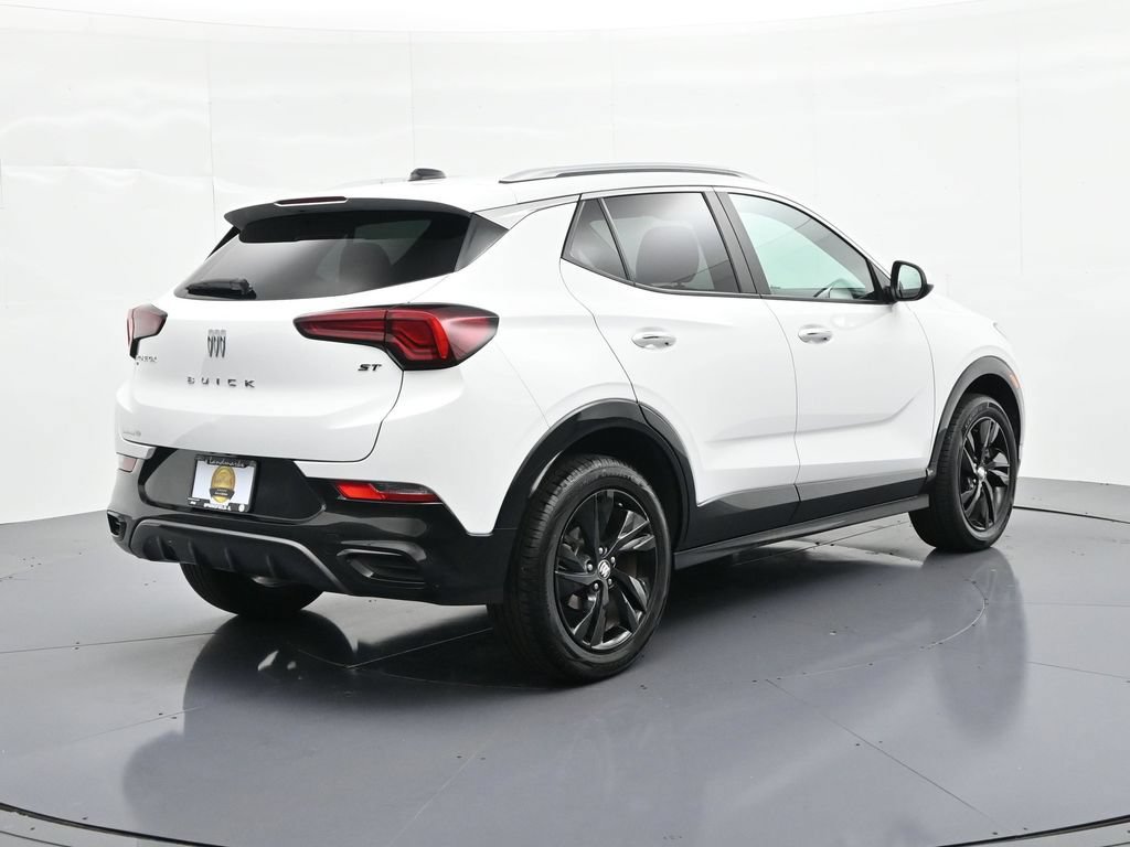 Used 2024 Buick Encore GX Sport Touring AWD/4WD image 6