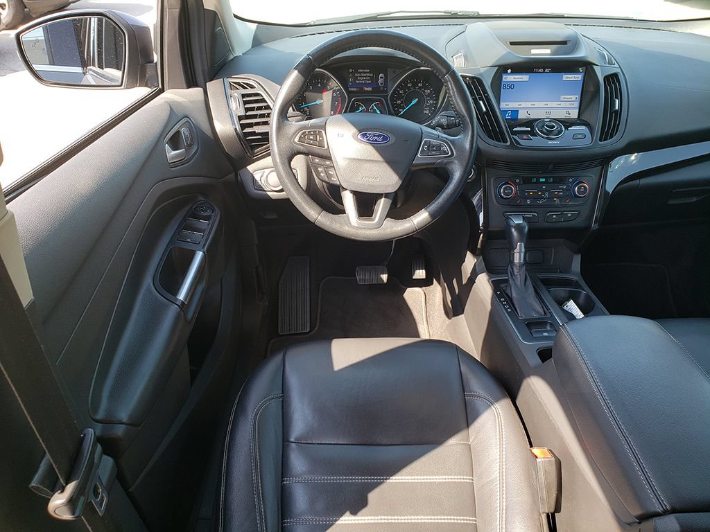 Certified 2017 Ford Escape Titanium FWD image 17