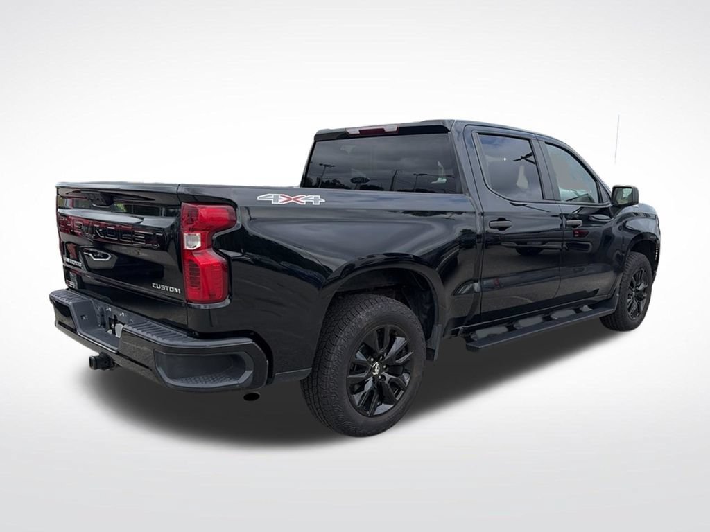 Used 2022 Chevrolet Silverado 1500 Custom AWD/4WD image 7
