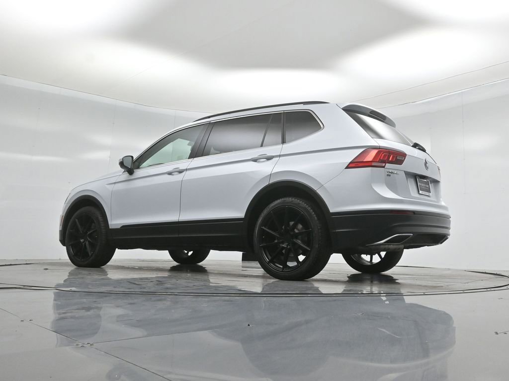 Used 2019 Volkswagen Tiguan SE w/ Panoramic Sunroof Package FWD image 50