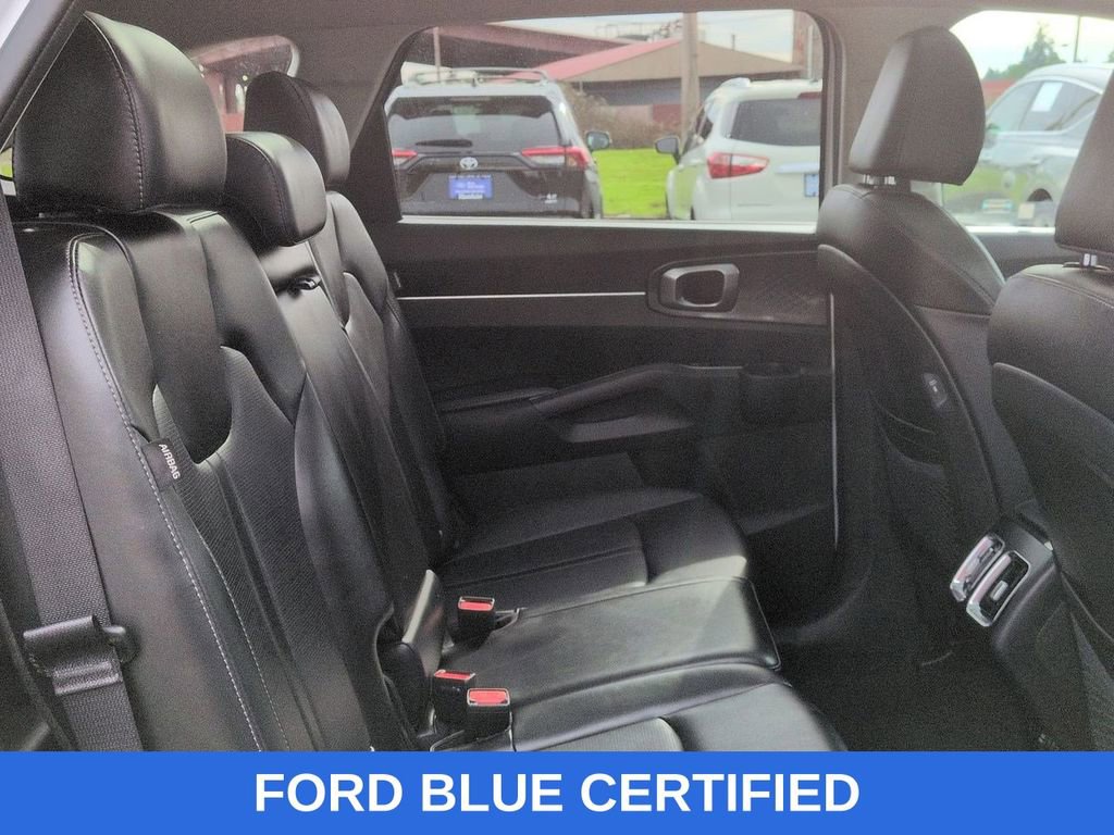 Used 2025 Kia Sorento S w/ Panoramic Sunroof Package FWD image 28