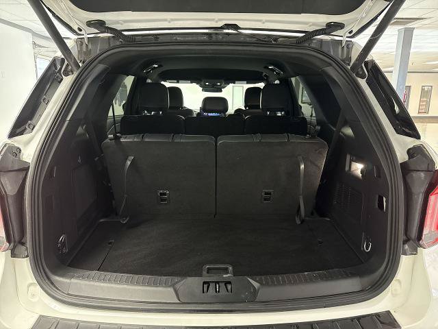 Certified 2025 Ford Explorer ST-Line w/ ST-Line Street Pack AWD/4WD image 11