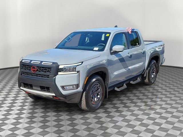 Used 2025 Nissan Frontier Pro-X RWD image 3