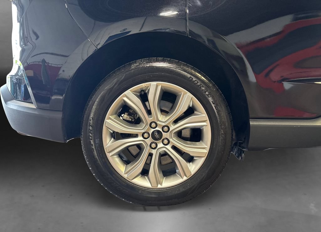 Certified 2023 Ford Edge Titanium AWD/4WD image 19