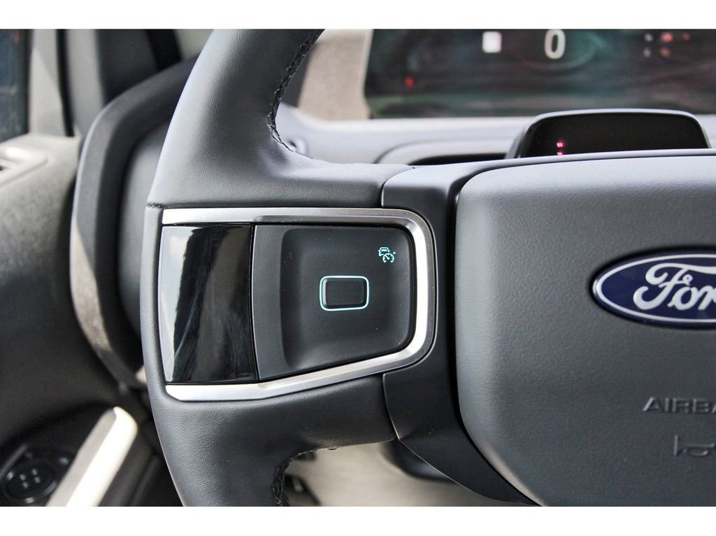 Certified 2025 Ford Expedition Max Active image 23