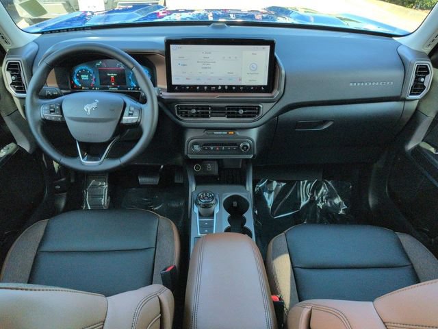 Certified 2025 Ford Bronco Sport Outer Banks AWD/4WD image 15