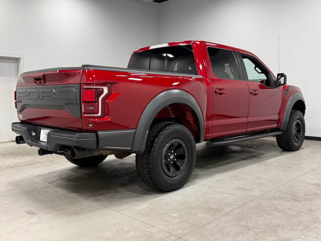 Certified 2018 Ford F150 Raptor w/ Equipment Group 802A Luxury image 9