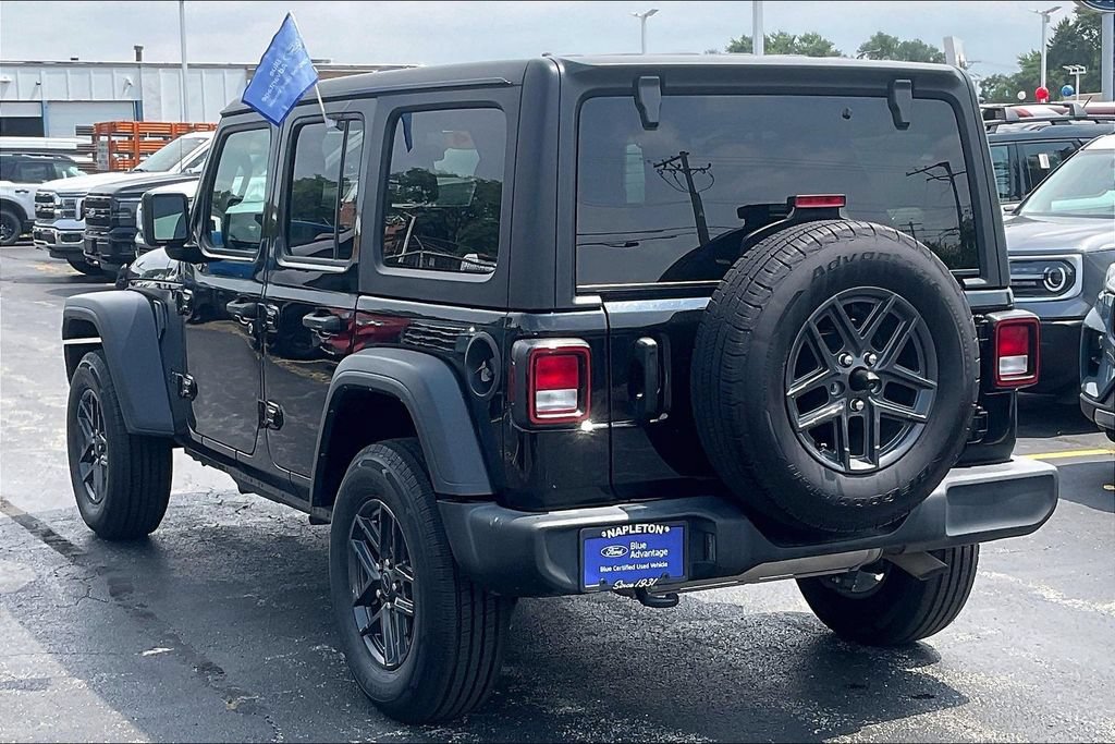Used 2024 Jeep Wrangler Unlimited Sport AWD/4WD image 10