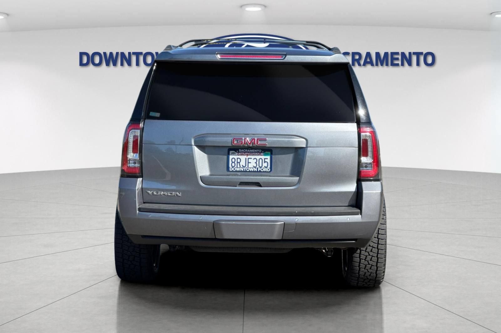 Used 2020 GMC Yukon SLE w/ SLE Value Package AWD/4WD image 9