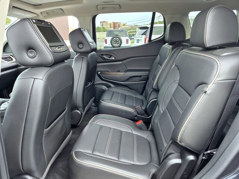 Used 2020 GMC Acadia Denali w/ Trailering Package image 12