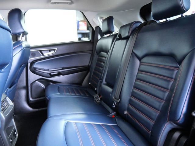 Certified 2023 Ford Edge SEL w/ Sport Appearance Package image 14