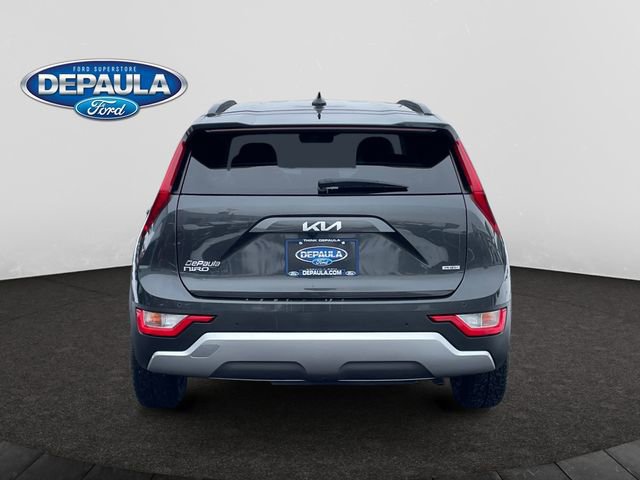 Used 2023 Kia Niro EX w/ EX Cold Weather Package image 2