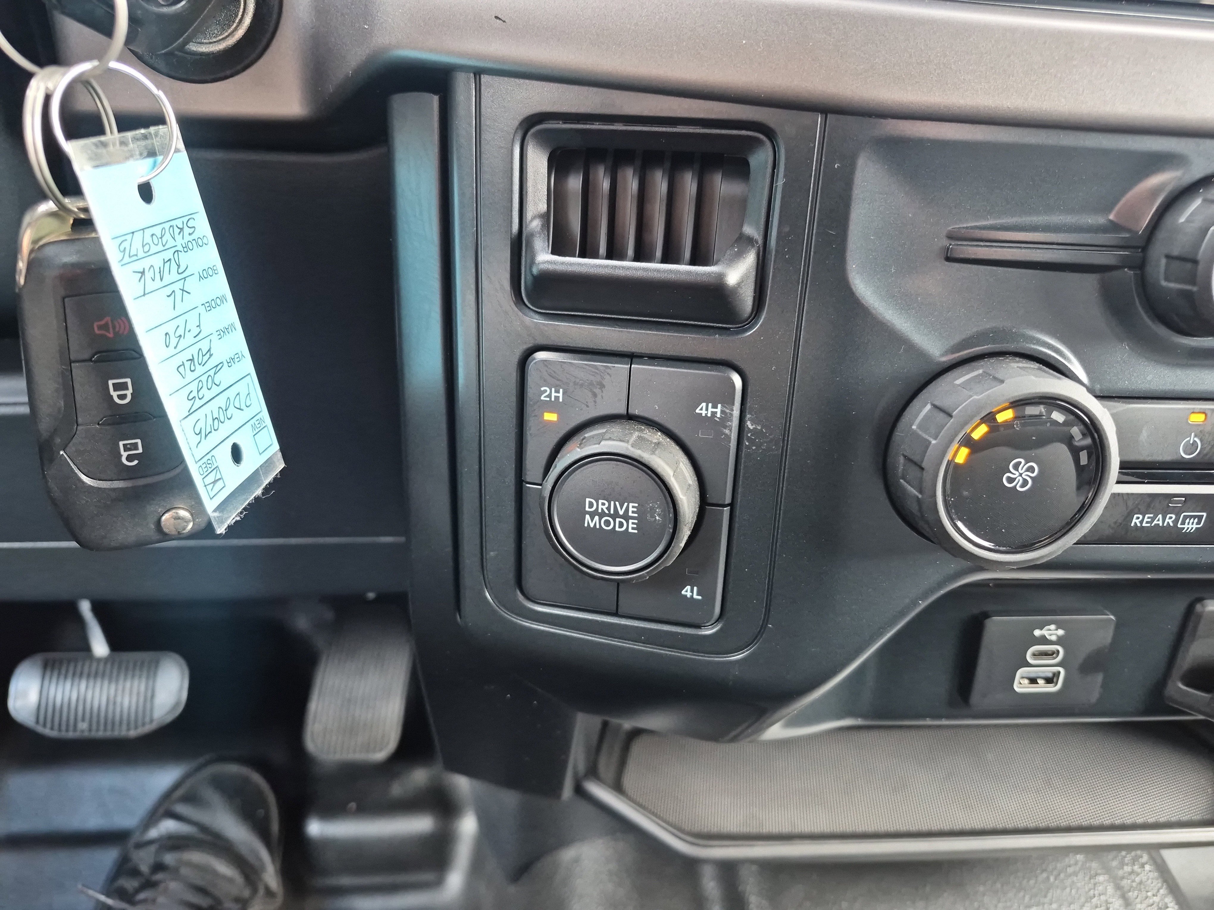 Certified 2025 Ford F150 XL w/ Equipment Group 103A High image 29