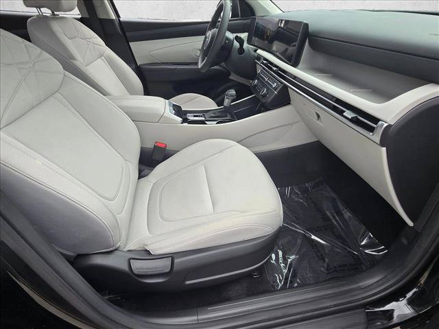 Used 2025 Hyundai Tucson SE AWD/4WD image 19
