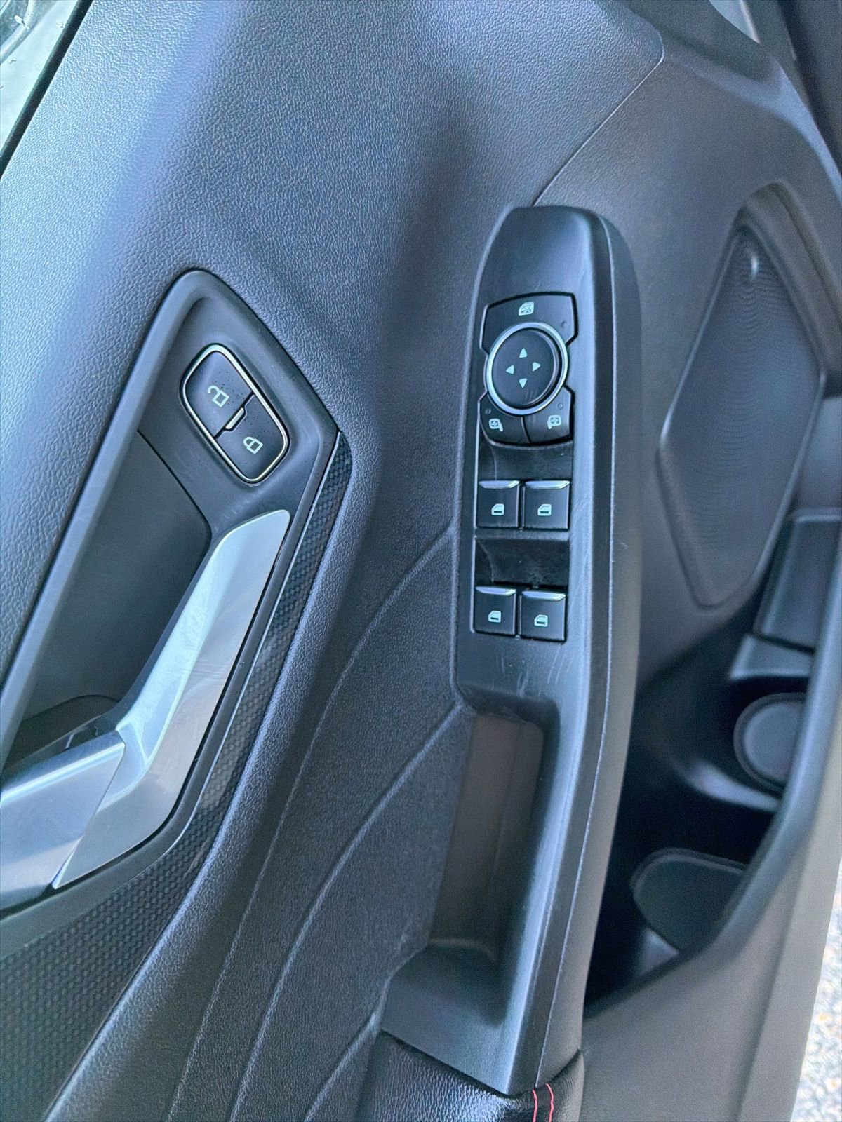 Certified 2023 Ford Escape ST-Line Select w/ Tech Pack #1 image 15