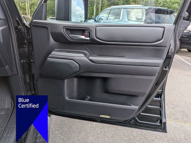 Used 2025 Toyota Land Cruiser w/ Premium Package AWD/4WD image 32