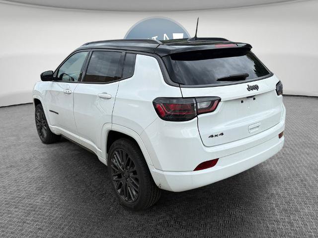 Used 2022 Jeep Compass High Altitude AWD/4WD image 6
