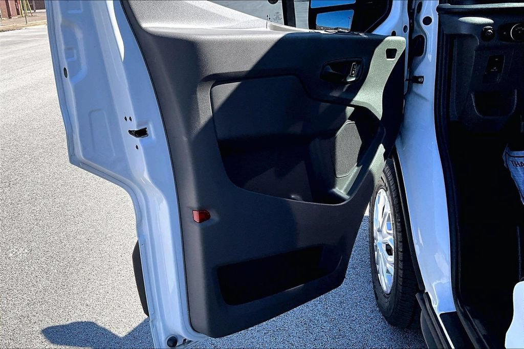 Certified 2024 Ford Transit 350 XLT RWD image 21