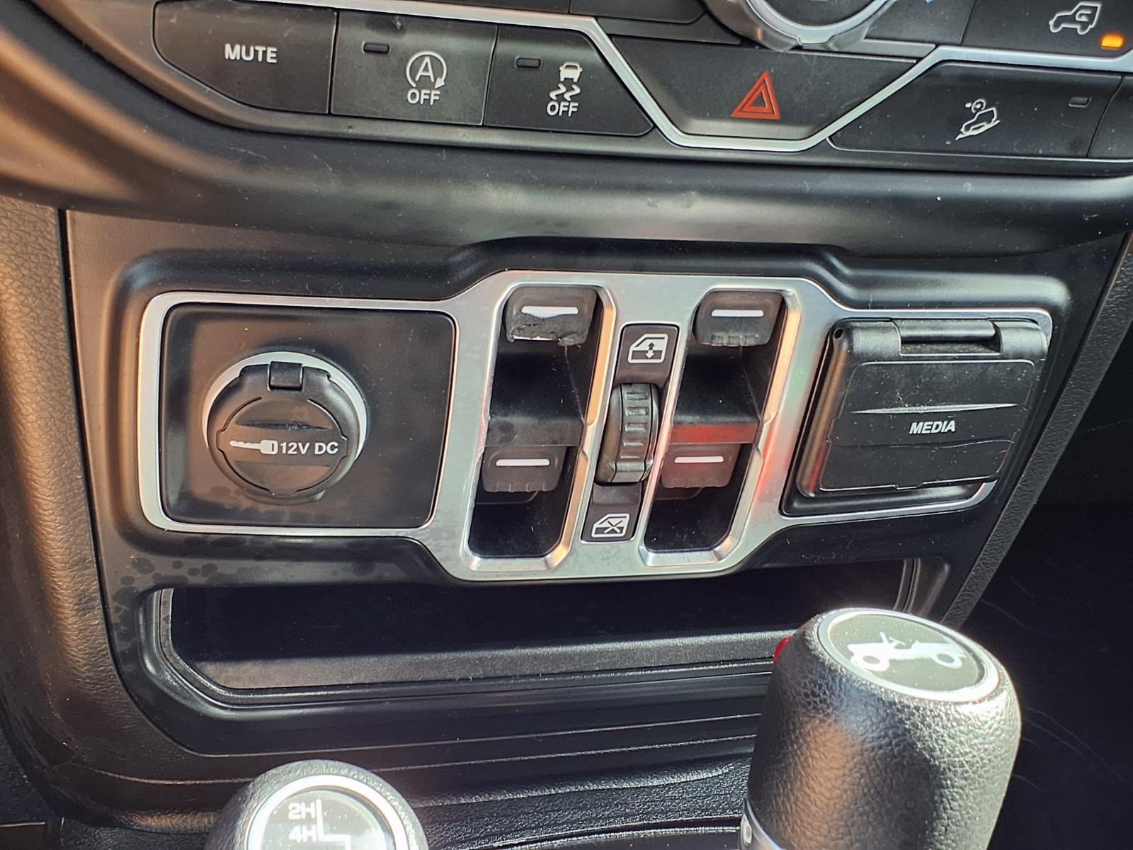 Used 2020 Jeep Wrangler Unlimited Sport AWD/4WD image 16