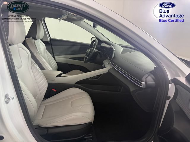 Used 2025 Hyundai Elantra Limited FWD image 20
