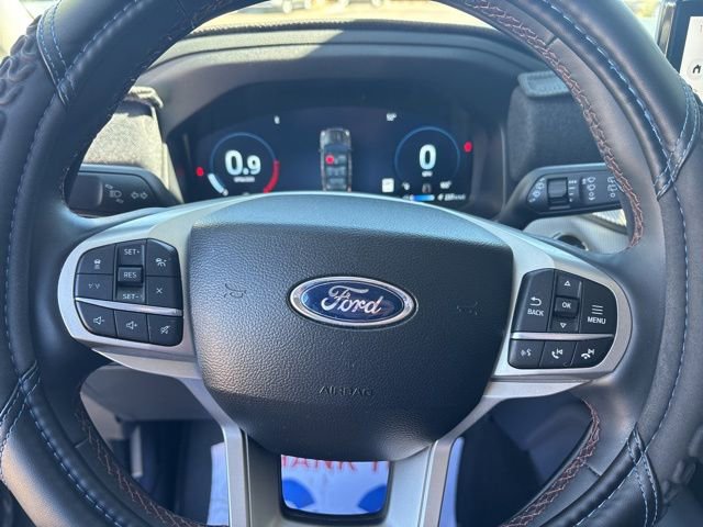 Certified 2025 Ford Explorer Active image 11
