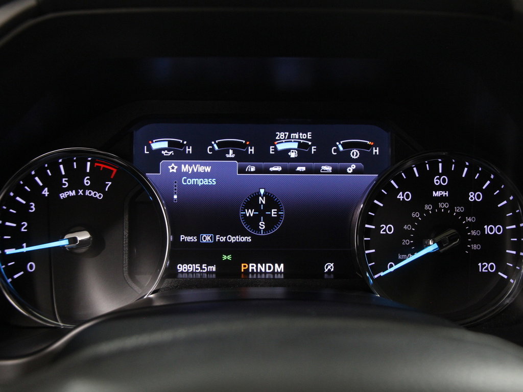 Certified 2020 Ford Expedition XLT w/ Equipment Group 202A image 9