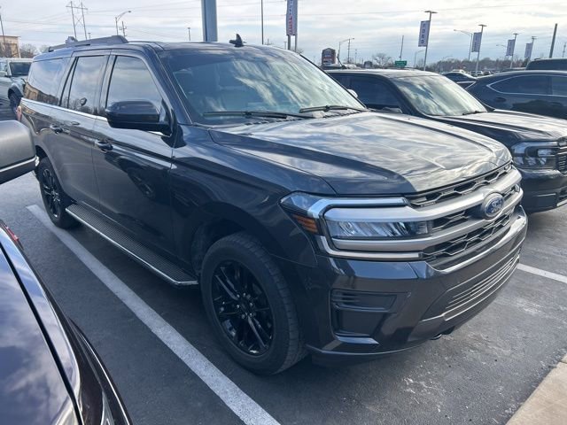 Certified 2023 Ford Expedition Max XLT image 11