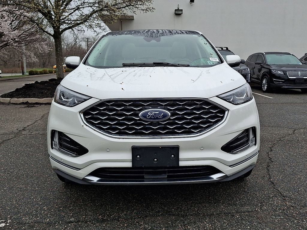 Certified 2023 Ford Edge Titanium w/ Equipment Group 301A image 5