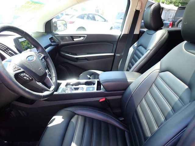 Certified 2022 Ford Edge SEL w/ Convenience Package AWD/4WD image 16