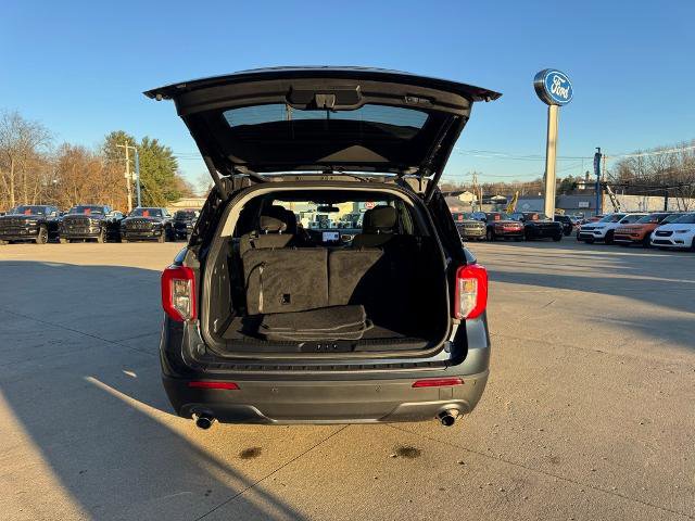 Certified 2023 Ford Explorer XLT w/ Equipment Group 202A image 7