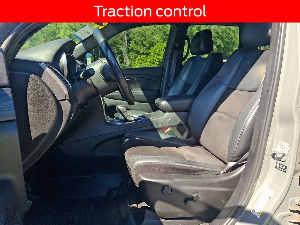 Used 2021 Jeep Grand Cherokee Laredo X AWD/4WD image 13