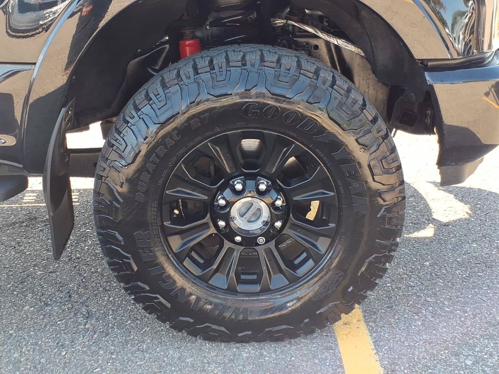 Certified 2021 Ford F350 4x4 Crew Cab Super Duty image 10
