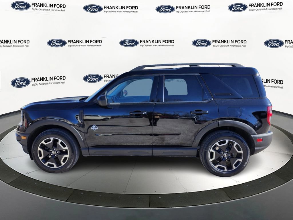 Certified 2022 Ford Bronco Sport Outer Banks w/ Tech Package image 2