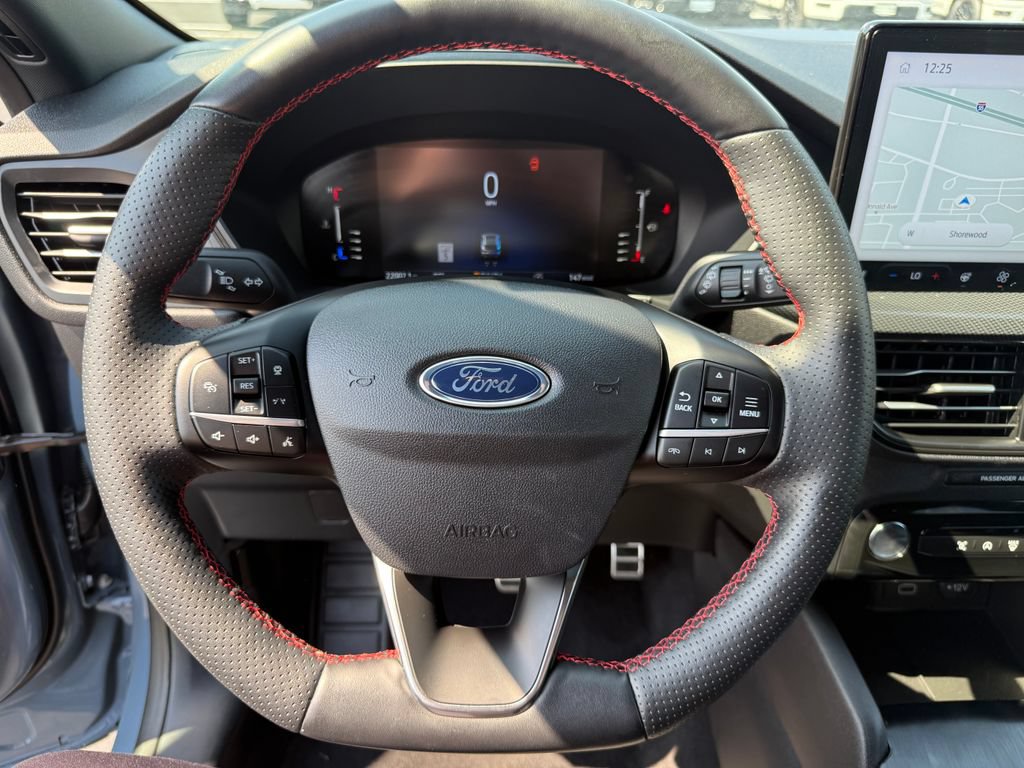 Certified 2024 Ford Escape ST-Line w/ Tech Pack #1 AWD/4WD image 23