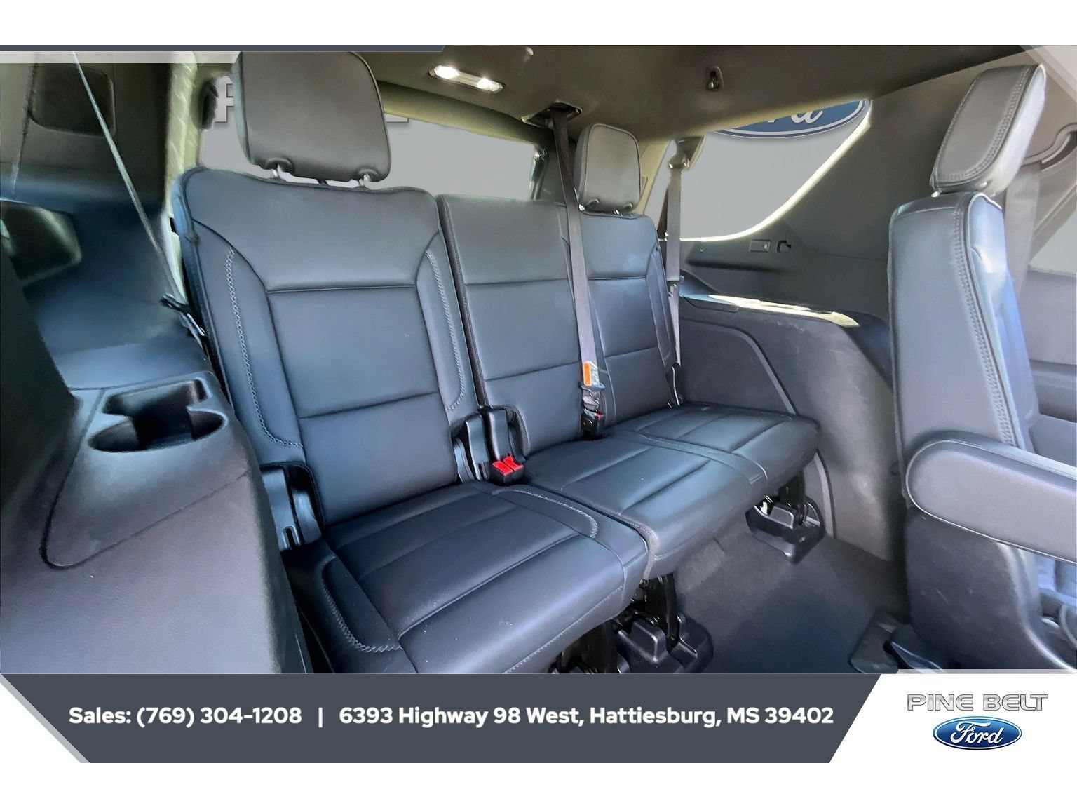 Used 2025 GMC Yukon Denali AWD/4WD image 21