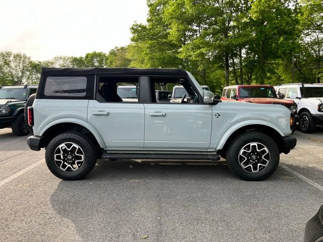 Certified 2022 Ford Bronco Outer Banks AWD/4WD image 5