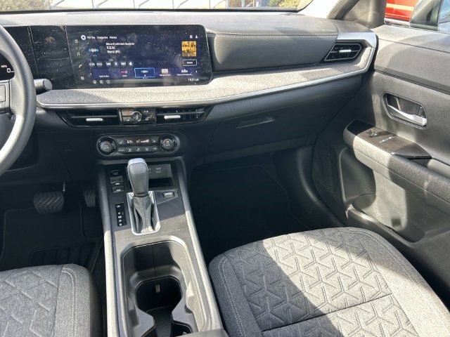Used 2026 Nissan Kicks SV w/ Cold Weather Package FWD image 14