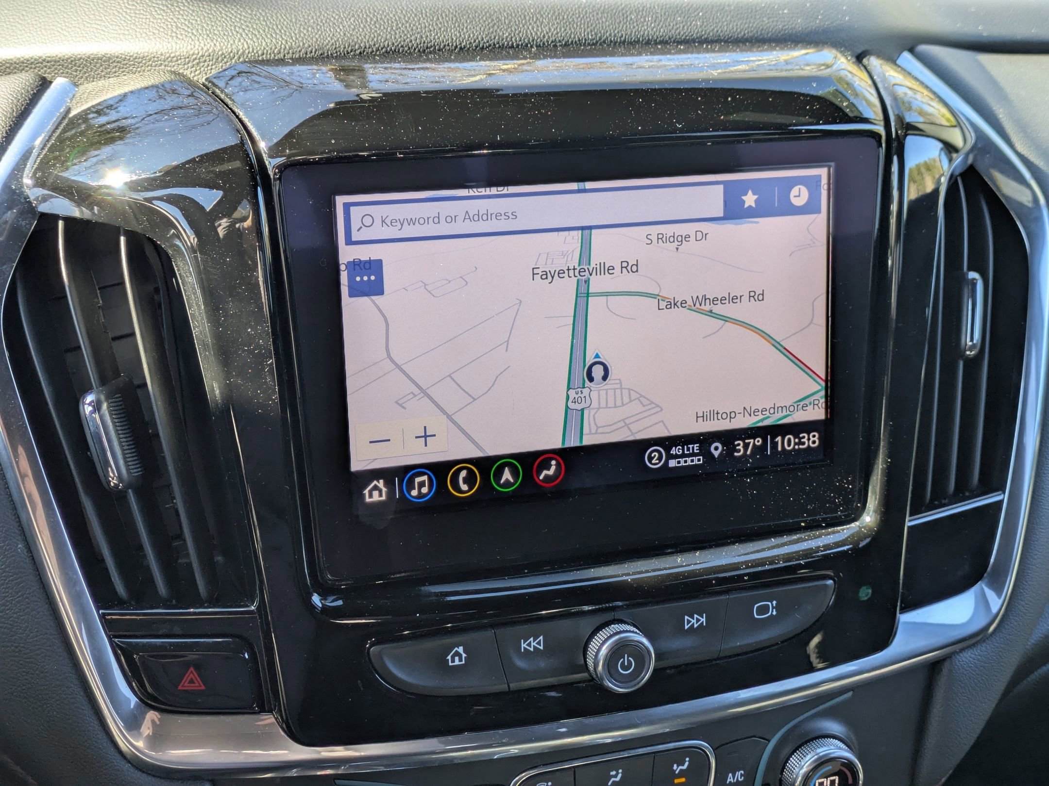 Used 2023 Chevrolet Traverse RS image 20