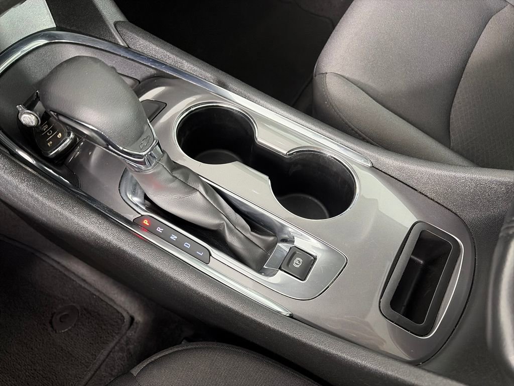 Used 2023 Chevrolet Malibu LT FWD image 22
