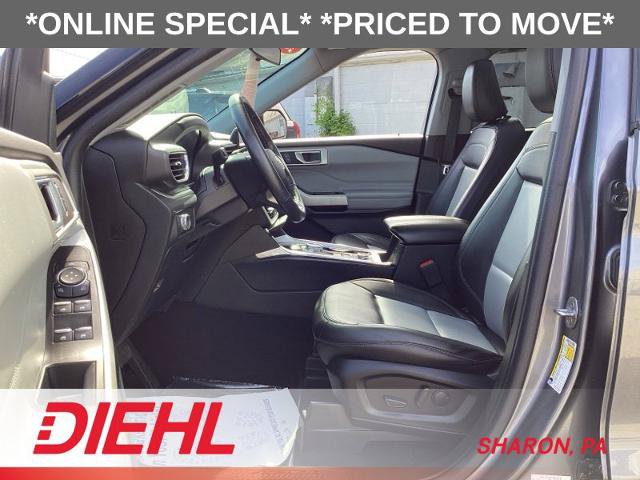 Certified 2022 Ford Explorer XLT w/ Equipment Group 202A AWD/4WD image 20