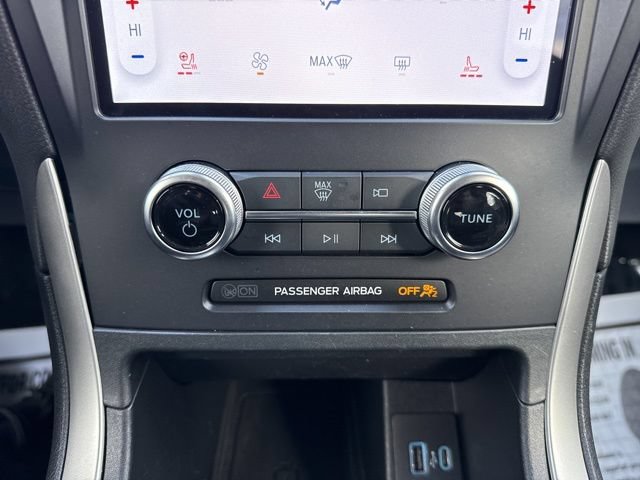 Certified 2024 Ford Edge SEL w/ Convenience Package AWD/4WD image 24