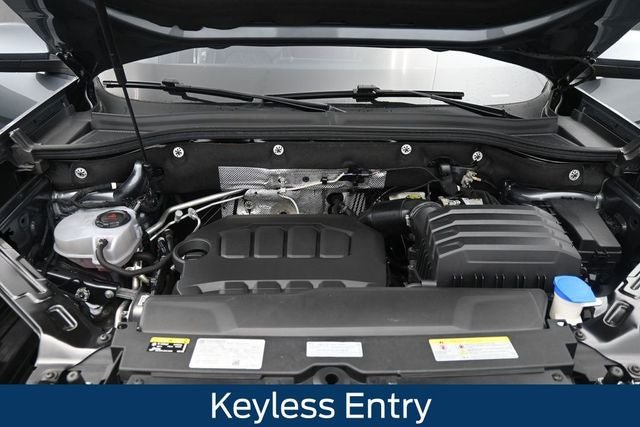 Used 2024 Volkswagen Atlas SEL Premium R-Line AWD/4WD image 15