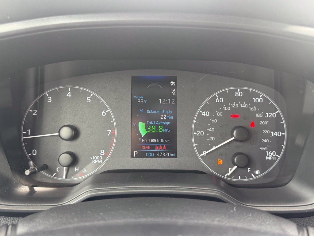Used 2025 Toyota Corolla LE FWD image 9