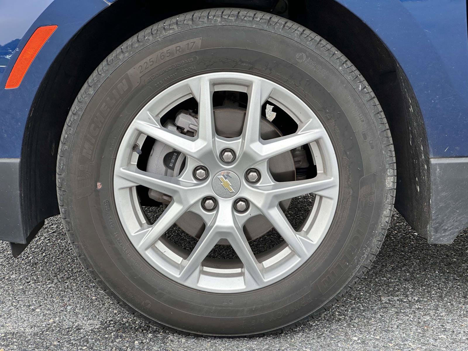 Used 2022 Chevrolet Equinox LT FWD image 9