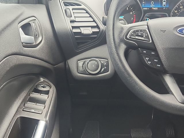 Certified 2019 Ford Escape SE image 12