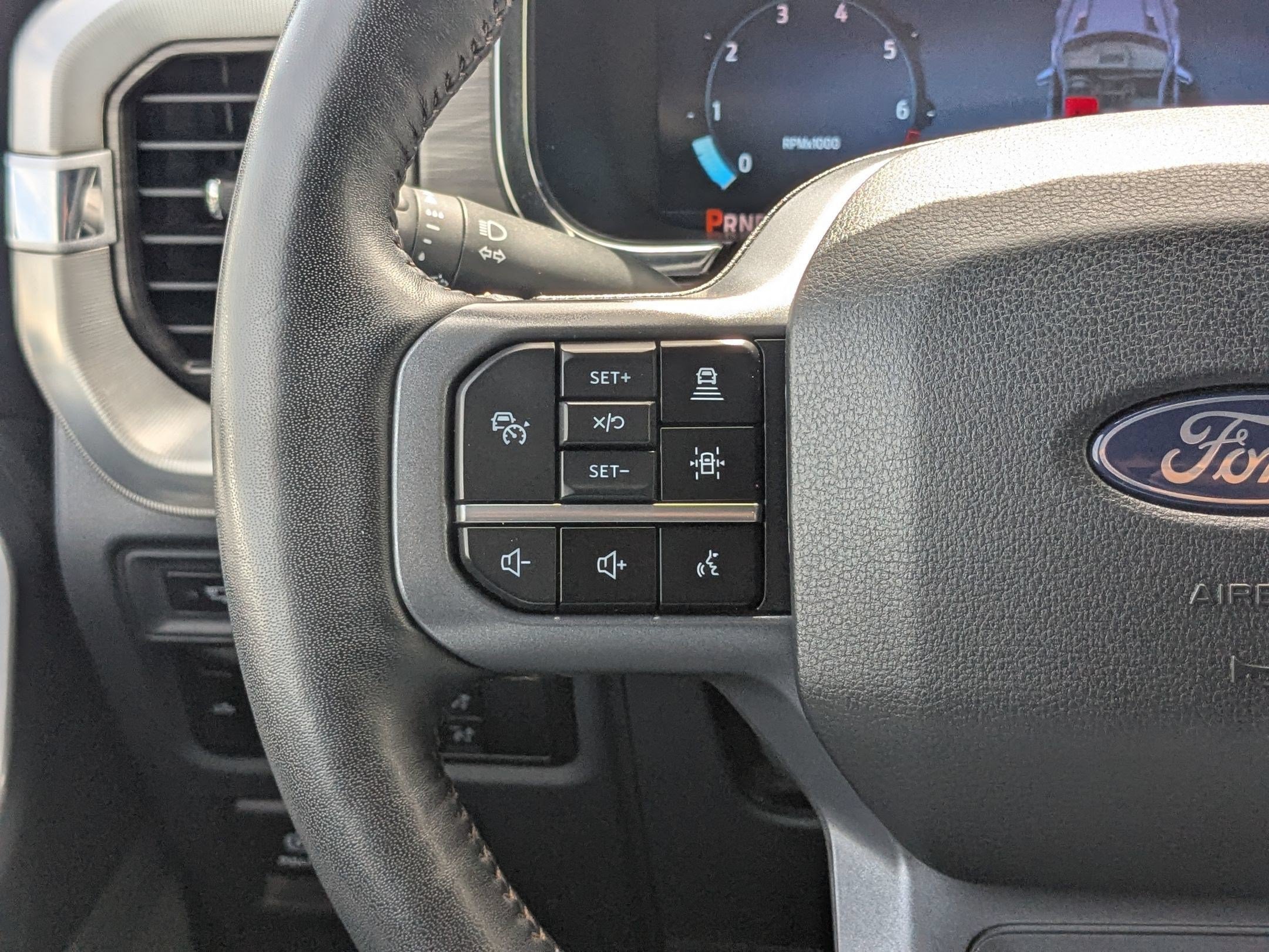 Certified 2024 Ford F150 Lariat w/ Tow/Haul Package AWD/4WD image 21