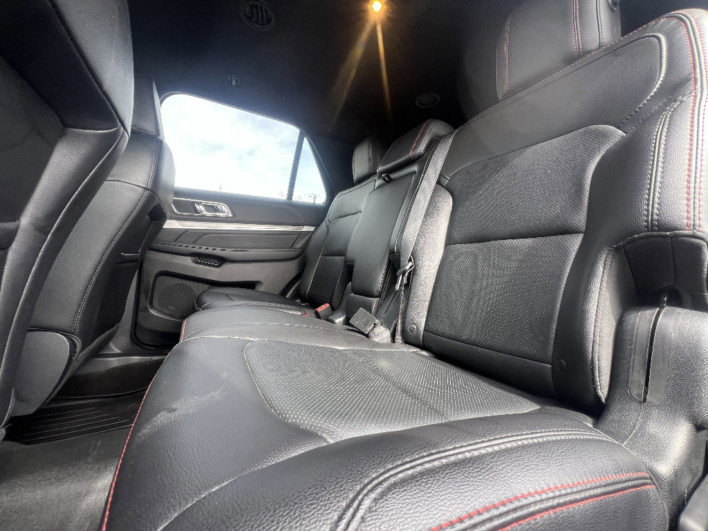 Certified 2018 Ford Explorer Sport AWD/4WD image 34
